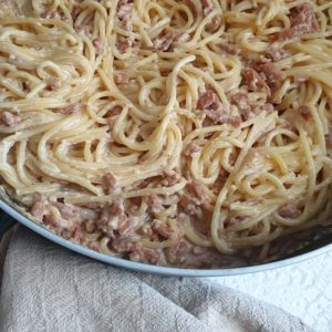 Vegan spaghetti carbonara